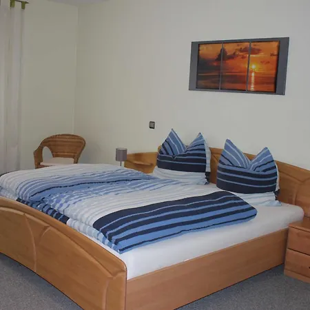 Haus Am Muehlberg 아파트